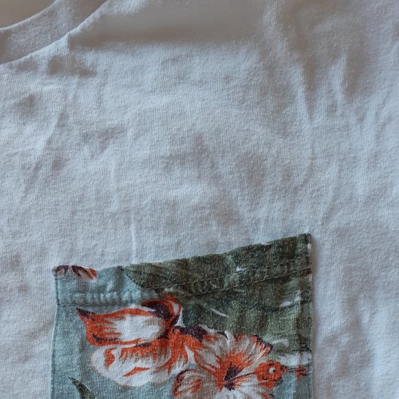 T-shirt - Picture 2 of 2